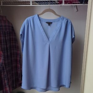Banana Republic V-Neck Blouse Size XL